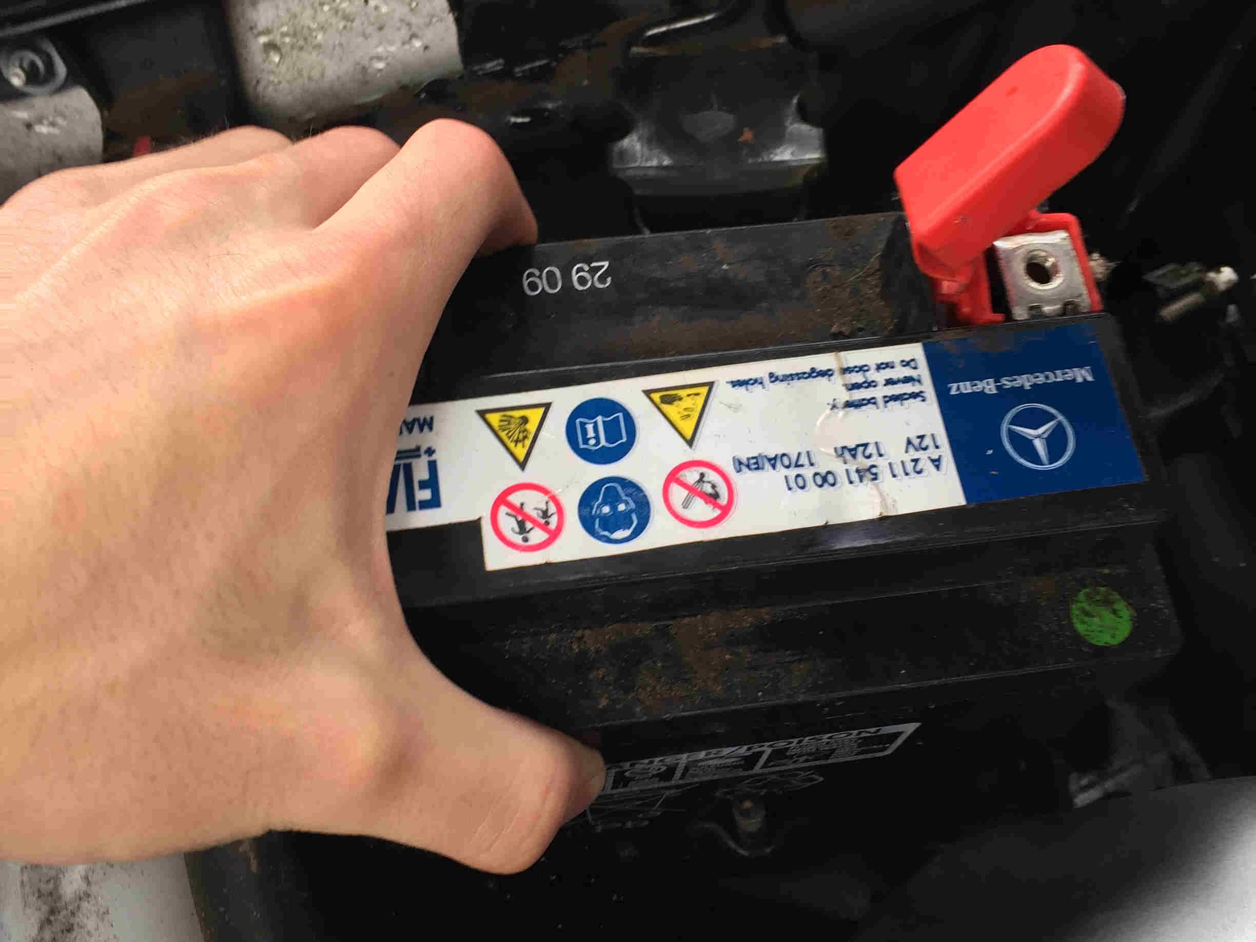 Original Mercedes Stützbatterie Backup Batterie W211 W212 W231 SBC